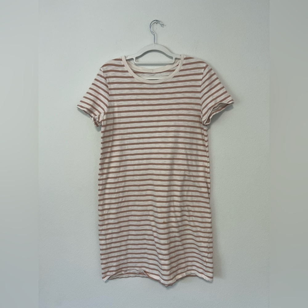 Dress Bundle Size Medium - Picture 5 of 9